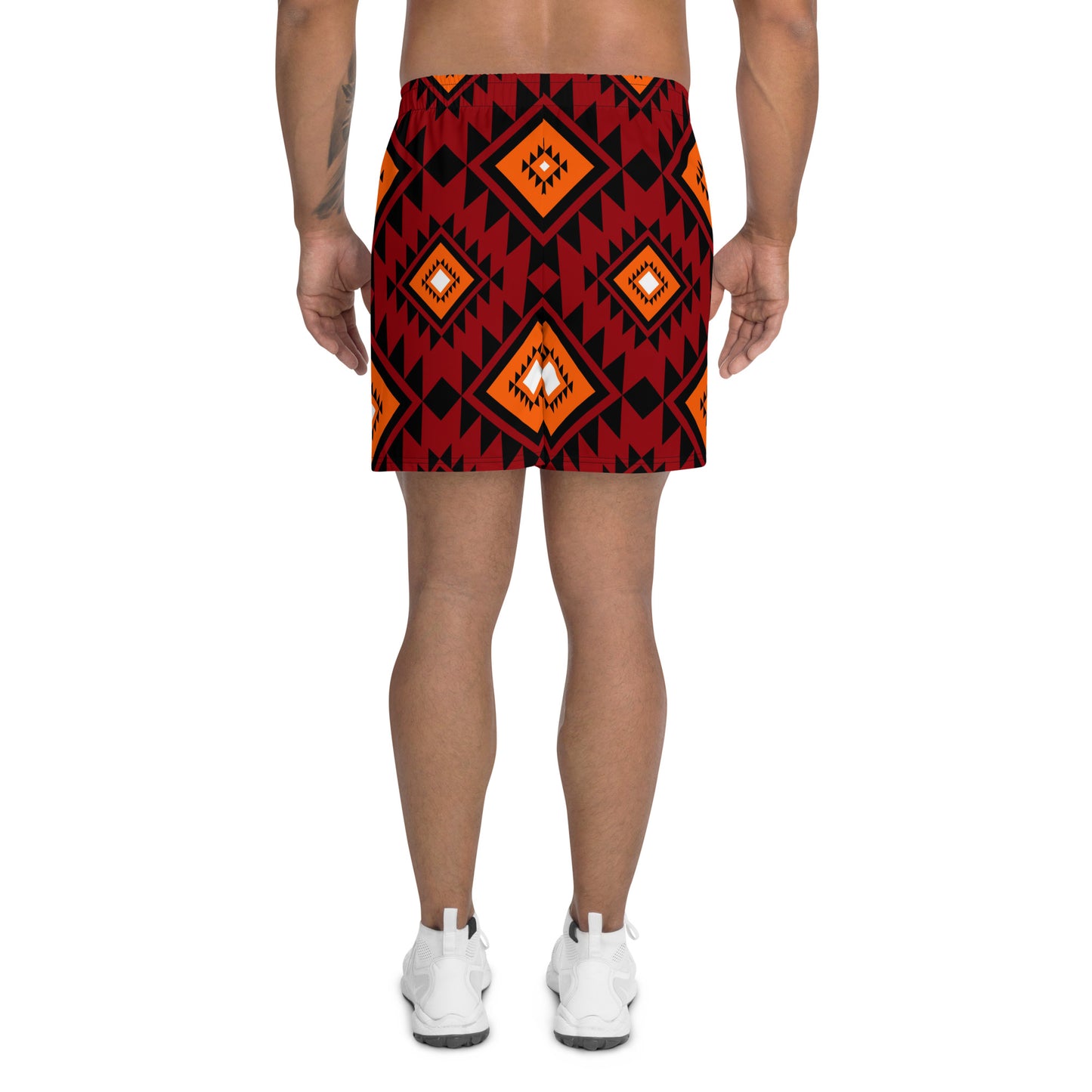 Braune Herrenshorts mit afrikanischem Druck